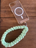 Bracelet téléphone vert pale 💚