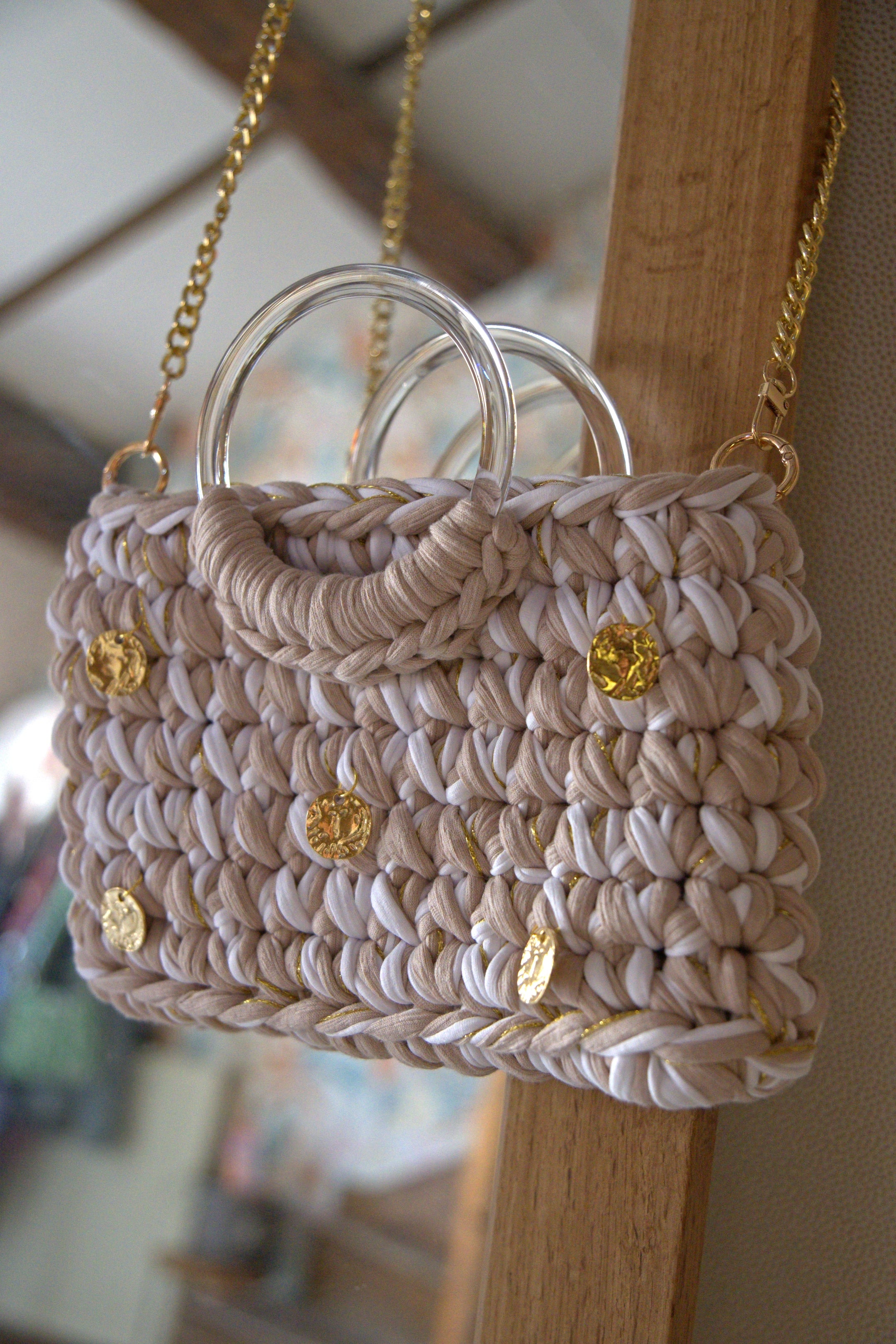 Modèle Romi beige & blanc