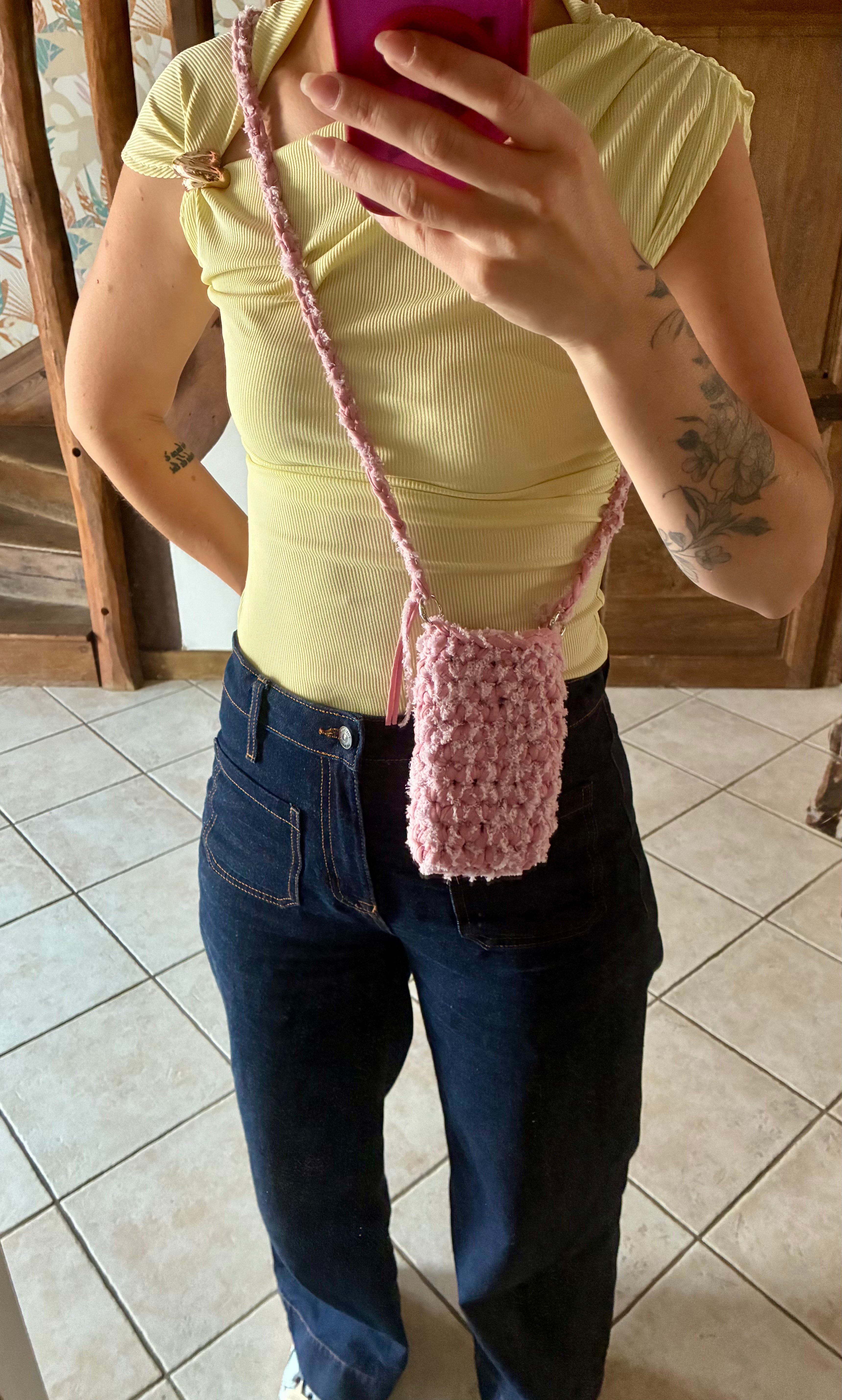 Pochette téléphone 🌸