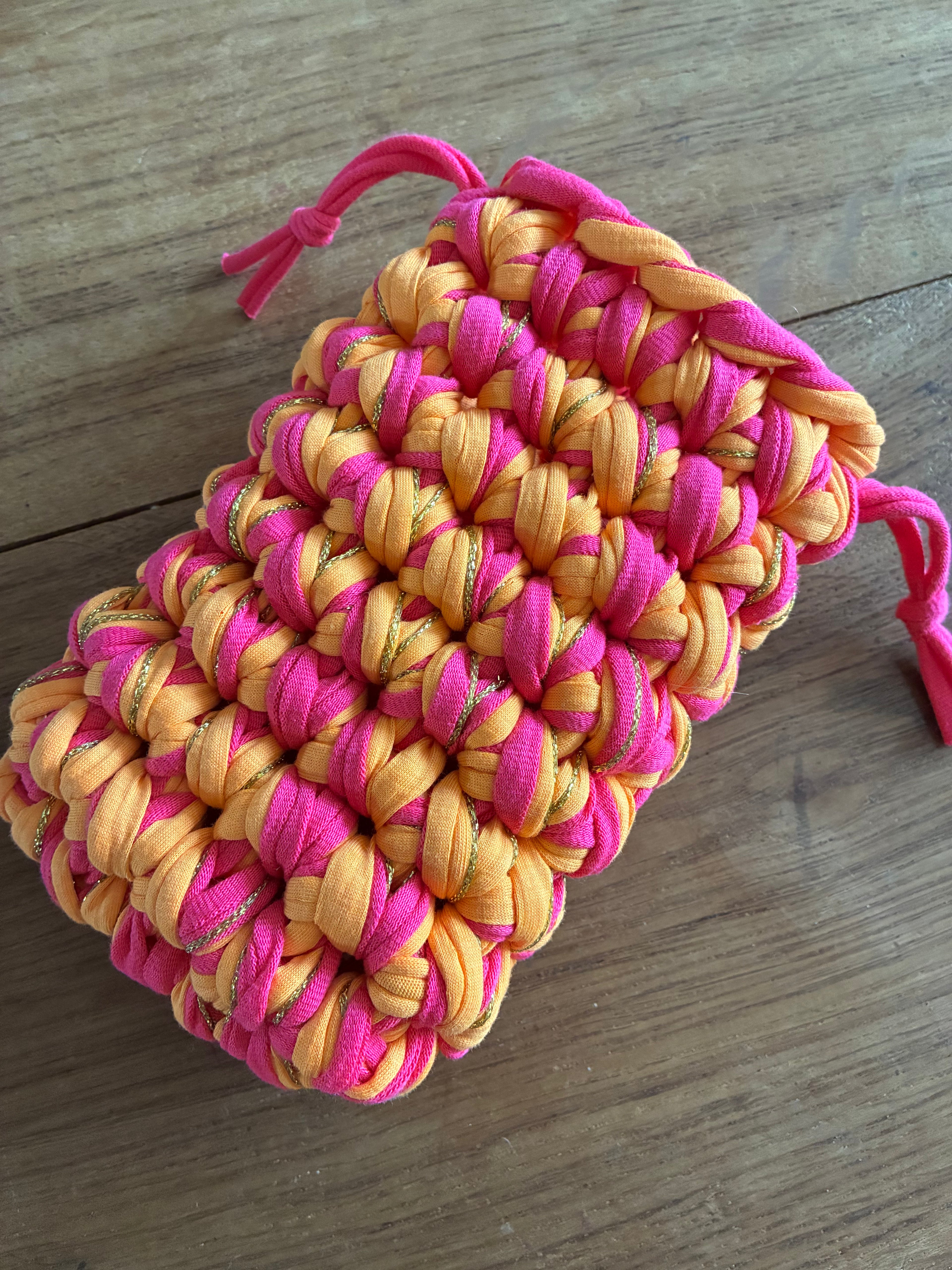 Étui rose, orange & doré